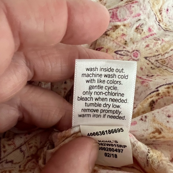 Sonoma Women’s M rayon tank top w adjustable straps - Picture 7 of 7